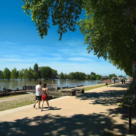 L'Authentique - Le Poirier Appartement Orléans Buitenkant foto